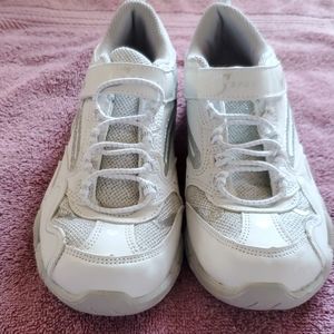 Girls White Athletic Shoes,  Size 4